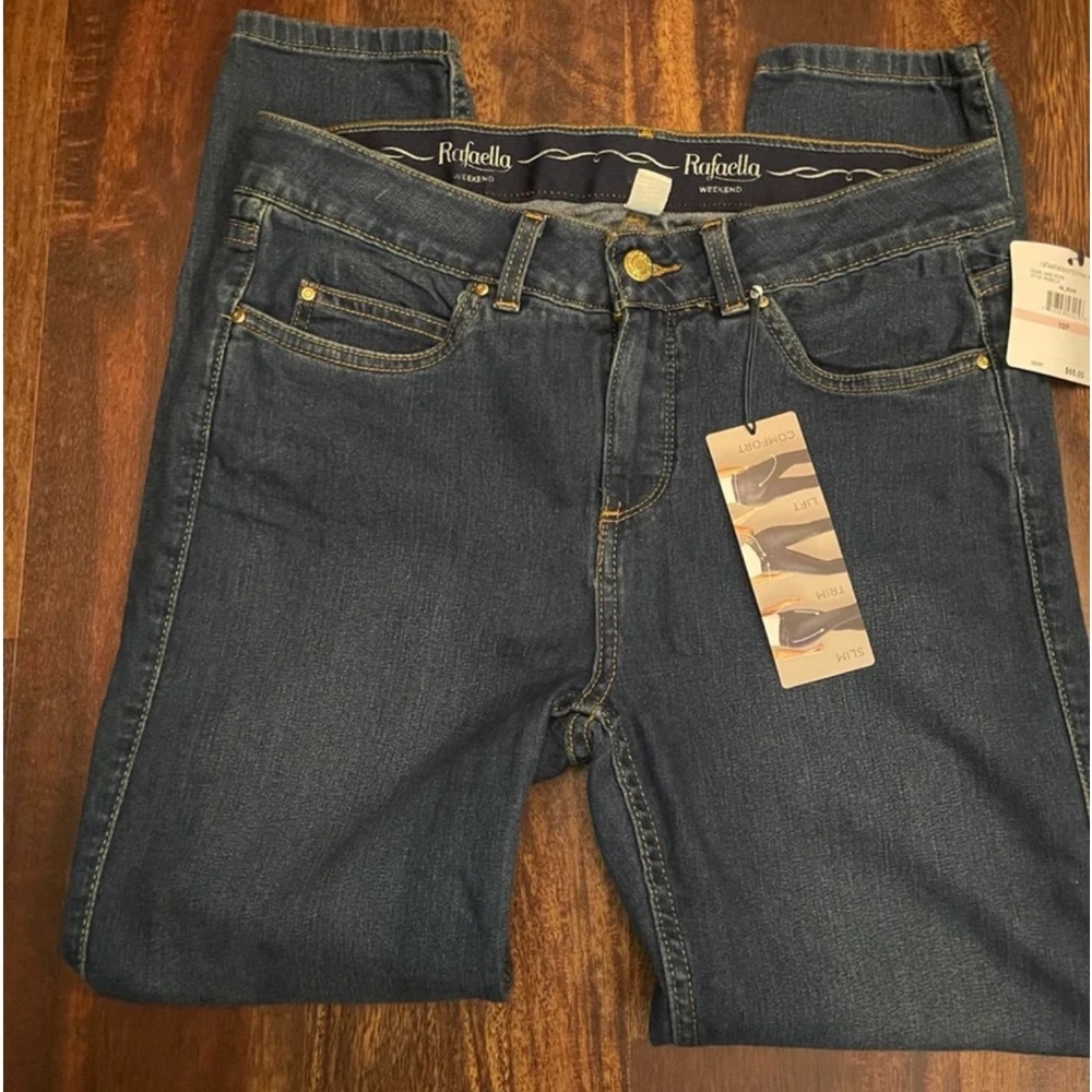 Rafaella Weekend Skinny Leg Slim Fit Jean - Picture 4 of 5